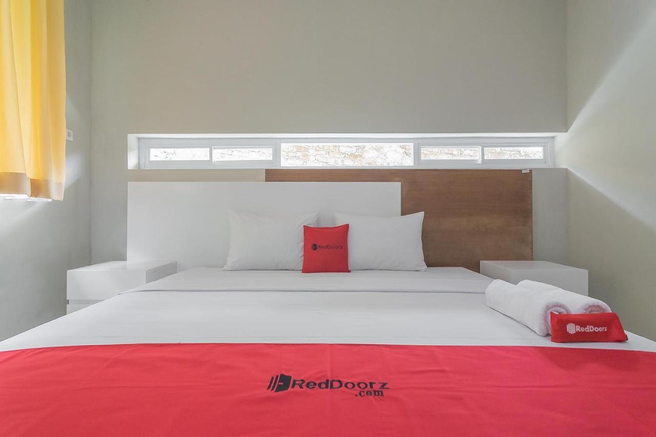 Reddoorz Resort Syariah Near D'Castello Ciater Subang Exteriér fotografie