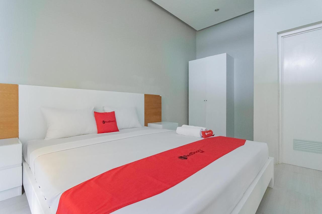 Reddoorz Resort Syariah Near D'Castello Ciater Subang Exteriér fotografie