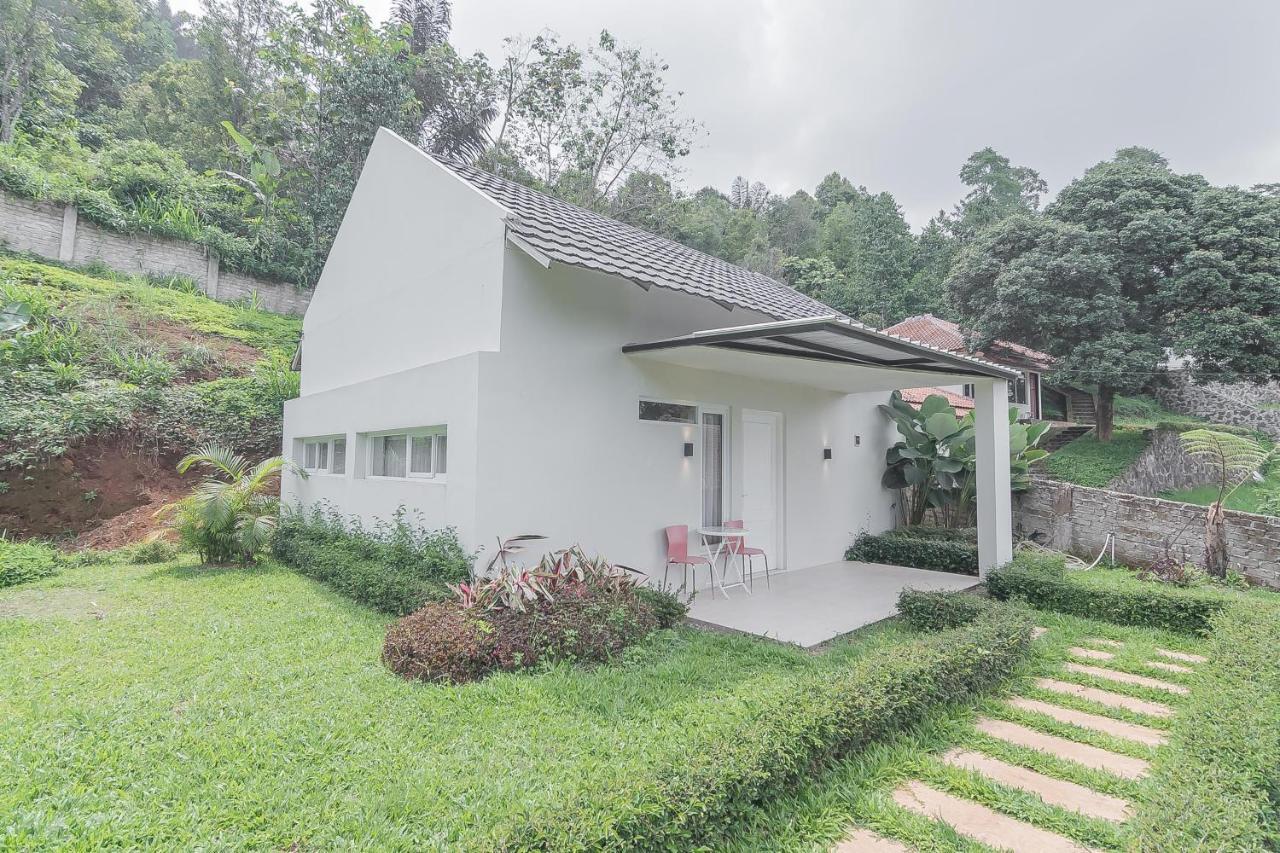 Reddoorz Resort Syariah Near D'Castello Ciater Subang Exteriér fotografie